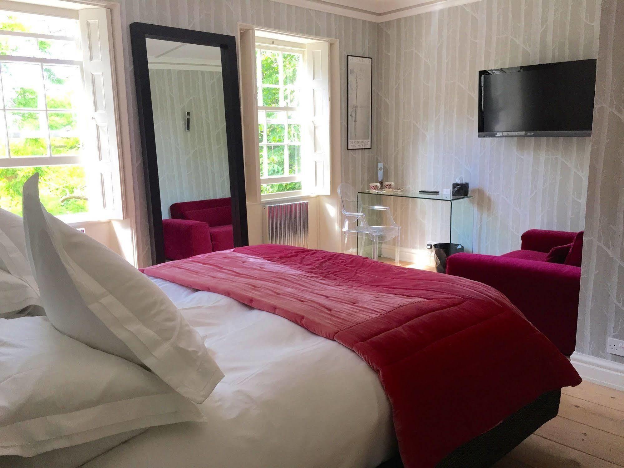 Hickman Hill Hotel Гейнсбъро Екстериор снимка